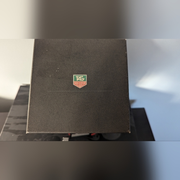 TAG HEUER MEN's 36mm PROFESSIONAL SERIES 1500 - Picture 11 of 12